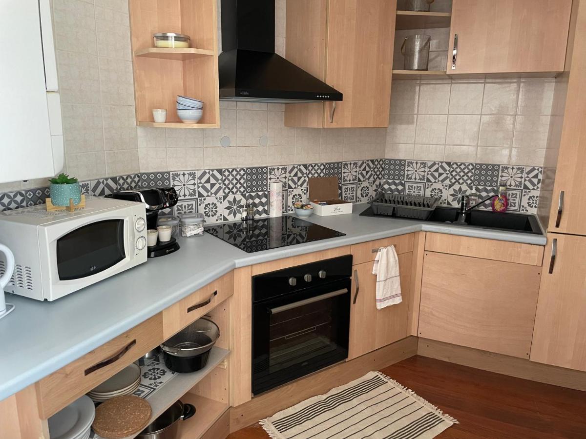 Appartement 2 Chambres Avec Parking Prive Gratuit Dijon Ngoại thất bức ảnh